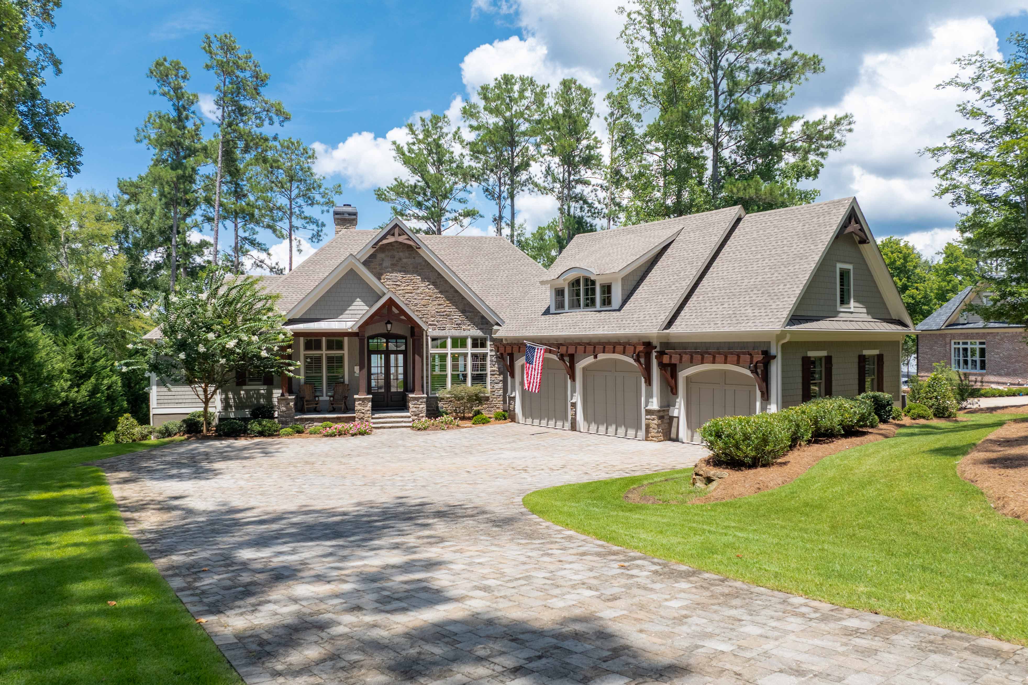 1330 North Shore Drive image 1